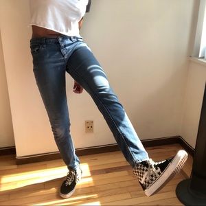 90’s STYLE BOYFRIEND BLUE JEANS 💕